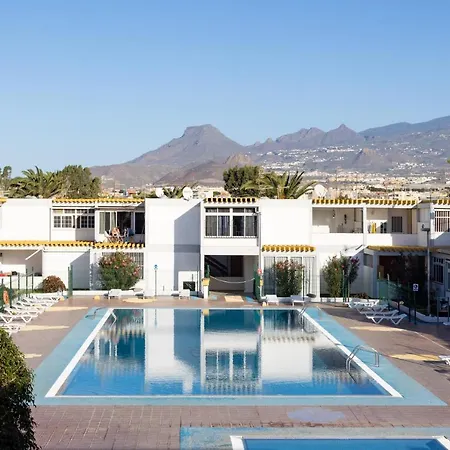 Home2book Modern & Pool Апартаменты *