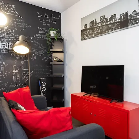 דירה Home2book Stylish