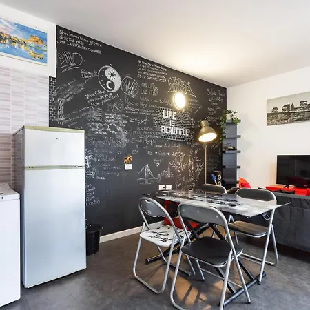 Home2book Stylish דירה *
